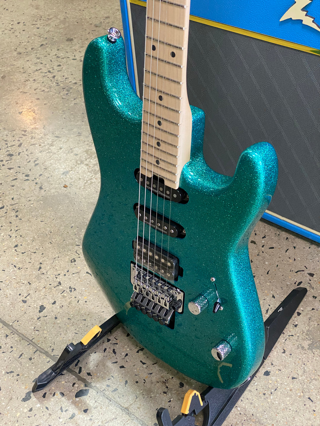 Charvel Pro-Mod San Dimas Style 1 HSS FR M | Aqua Flake