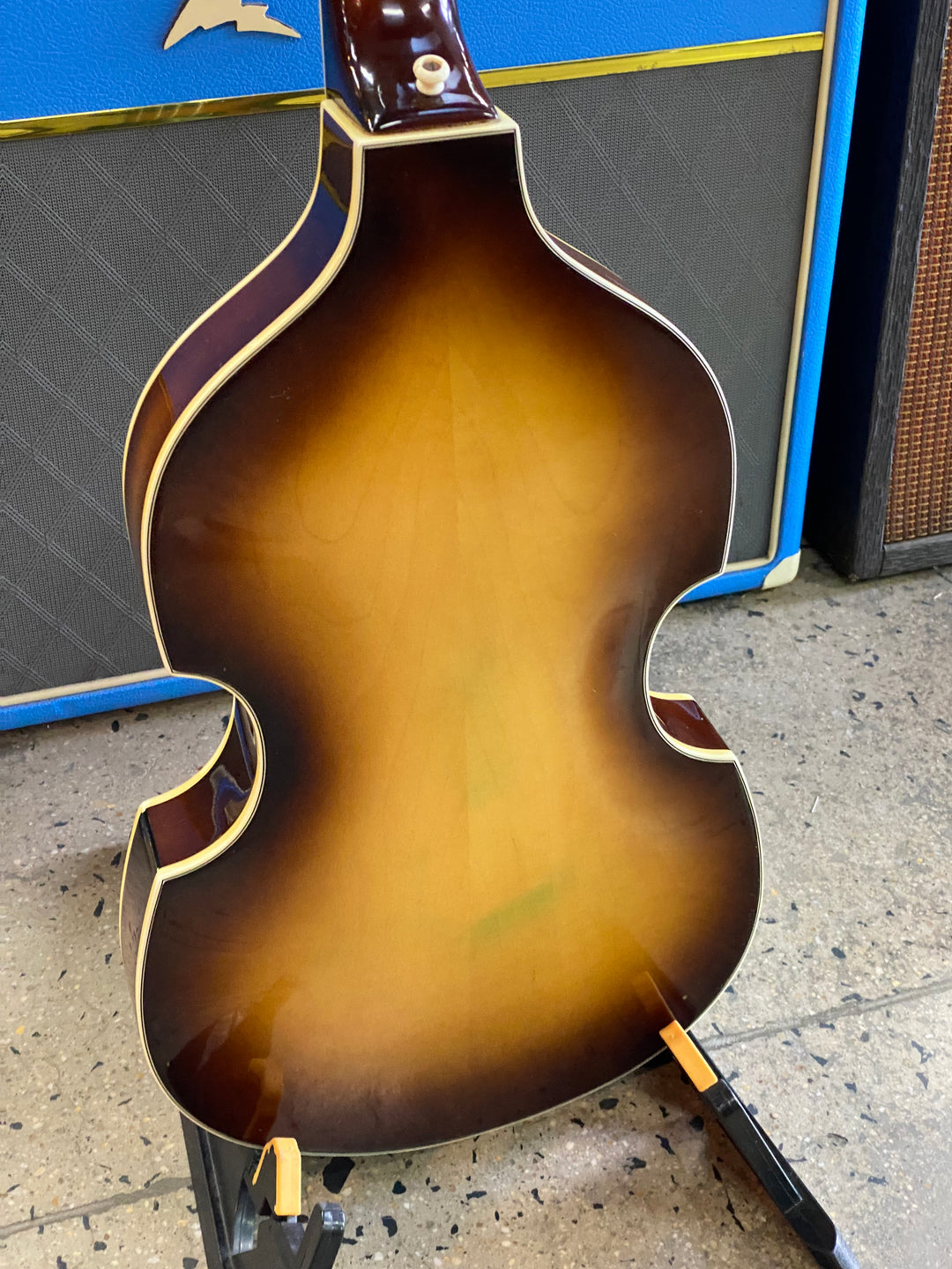 Hofner 1970 500/1 Violin Bass w/case | Sunburst **pre loved***