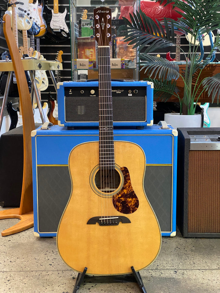 Alvarez MD60E Herringbone Dreadnought w/pickup w/bag ***pre loved***