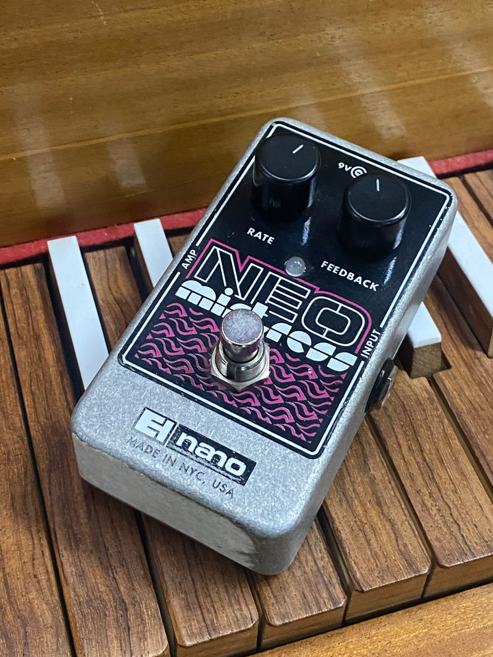 Electro Harmonix Neo Mistress Flanger Pedal ***Pre Loved***