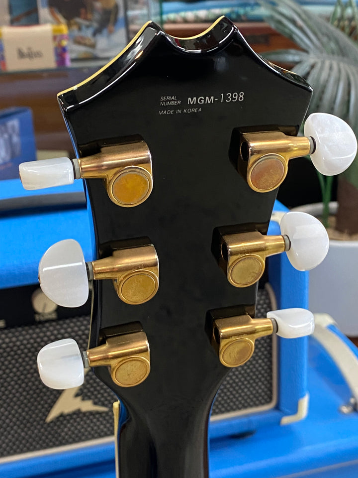 Cort 1998 MGM-1 Matt "Guitar" Murphy Signature Sunburst W/case ***Pre Loved***