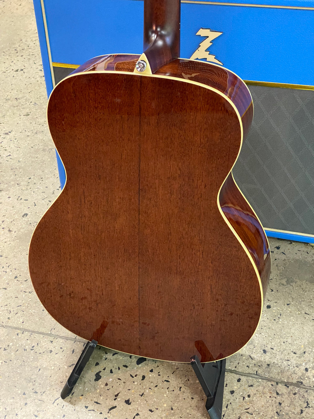 Alvarez Masterwork Folk MF60E Herringbone Acoustic w/pickup