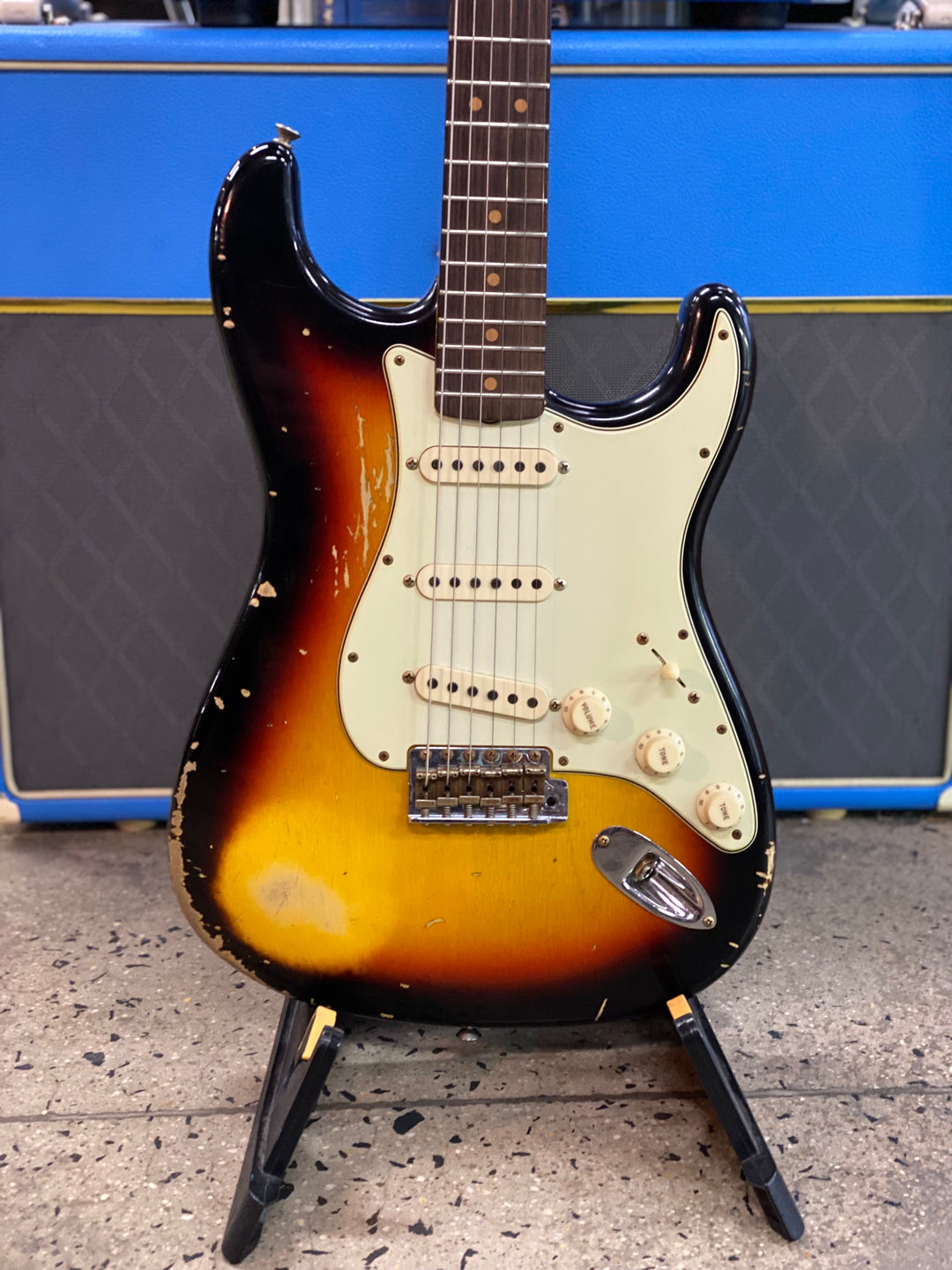 Fender Customshop 2024 LTD 1964 L-Series Stratocaster Heavy Relic 3TS W/case ***Pre Loved***