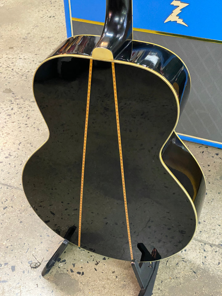 Morris MIJ MJ-405 1981 Jumbo Acoustic Black W/bag ***pre loved***