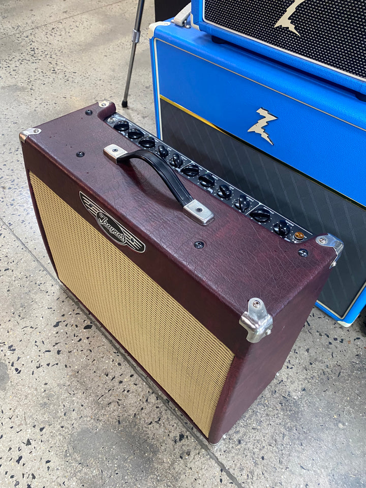 Traynor YCV40 YS1003 1x12 40 Watt Combo W/Celestion Vintage 30 ***Pre Loved***