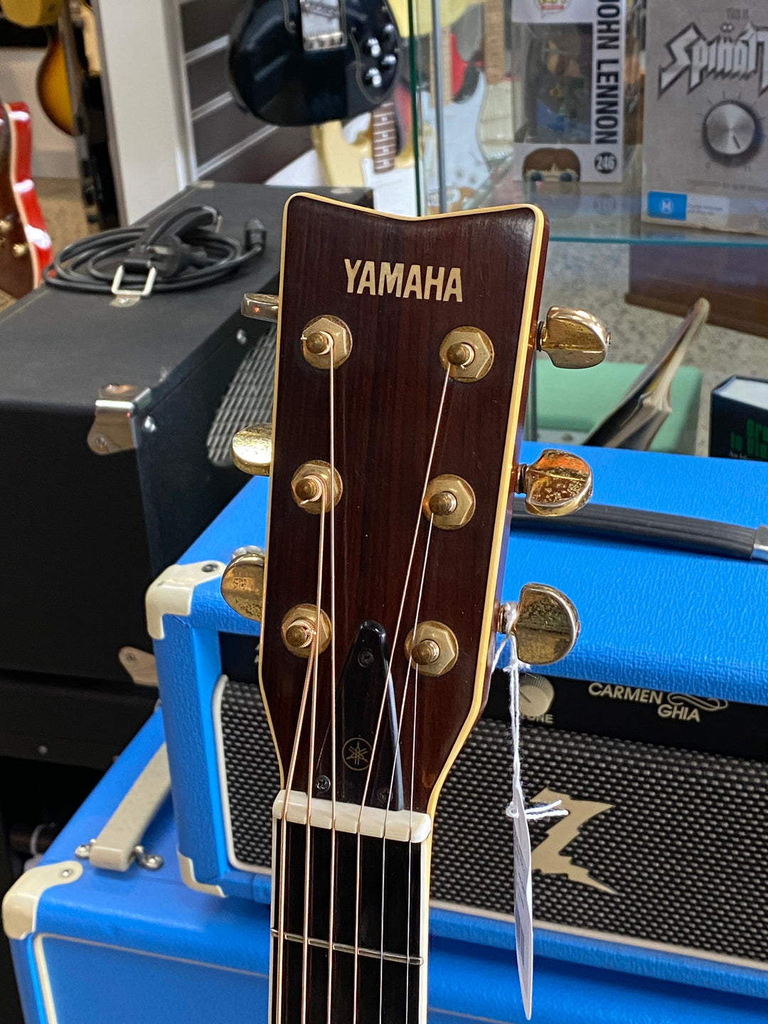 Yamaha 1981 L-8 Acoustic Guitar w/case ***Pre Loved***