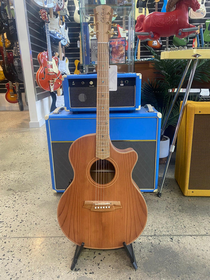 Cole Clark AN2EC-RDBL Redwood Top, Blackwood back and sides
