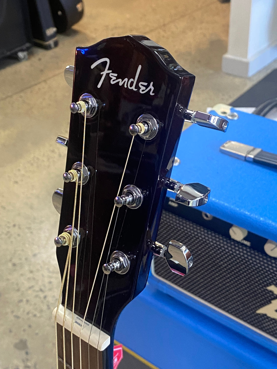 Fender CD-140SCE Dreadnought ac/elec guitar | Walnut Fingerboard All-Mahogany