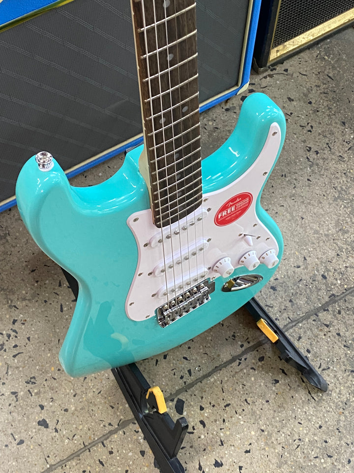 Squier by Fender FSR Sonic Strat | Seafoam Green