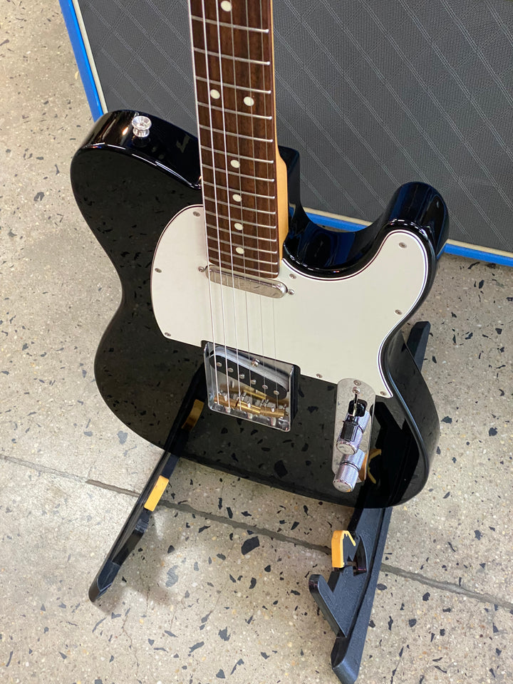 Fender 2022 MIJ Hybrid II Telecaster w/bag | Black ***pre loved***