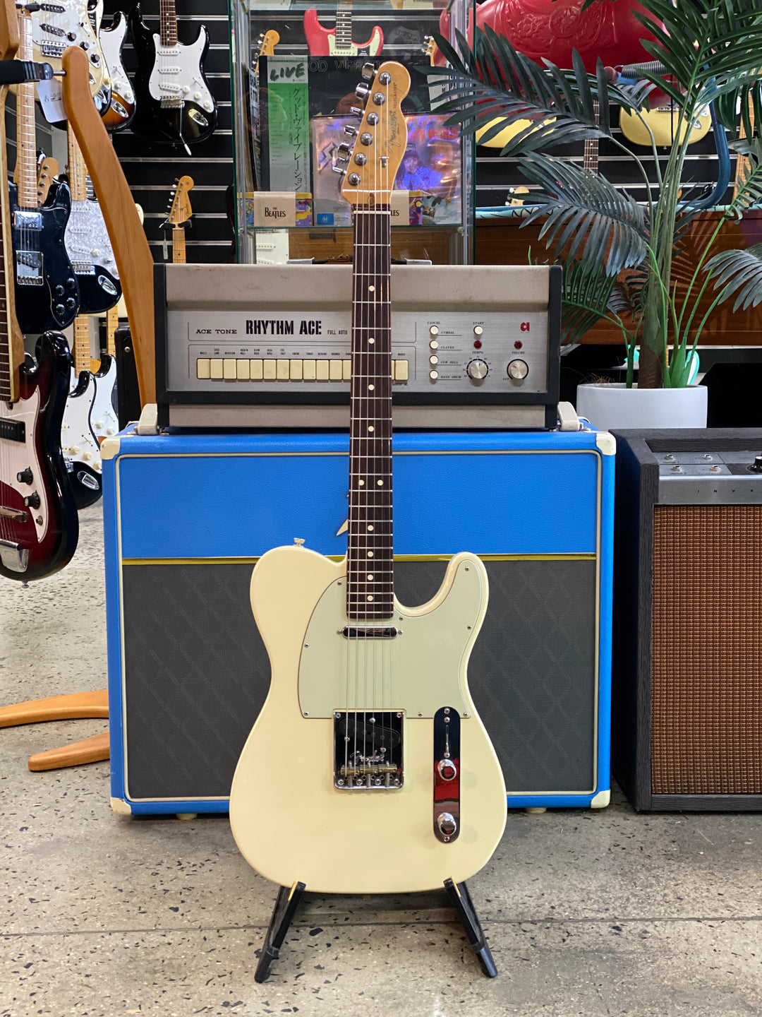 Fender 2016 American Pro Telecaster w/case | Olympic White ***pre loved***