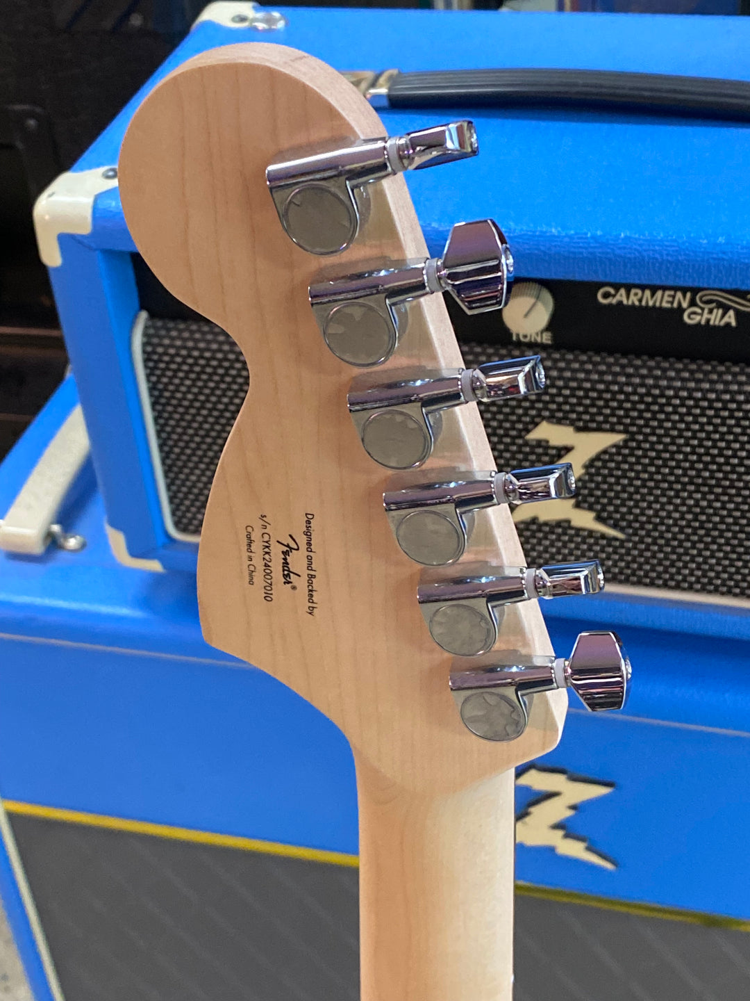 Squier Affinity Series Stratocaster Junior HSS | Ice Blue Metallic