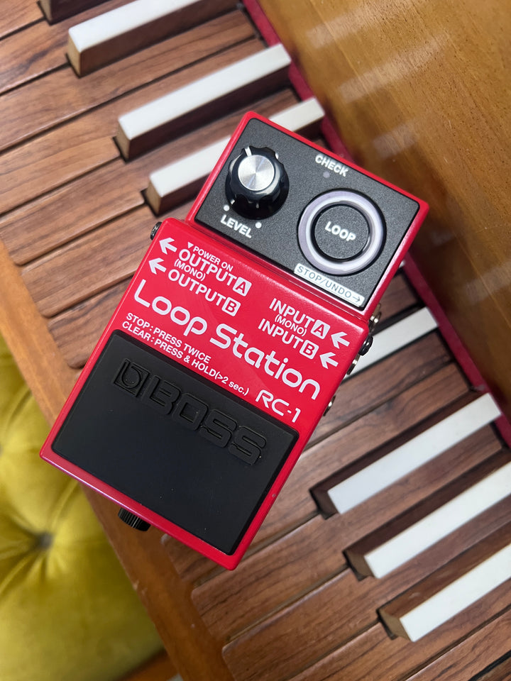 Boss RC-1 looper pedal with box **Pre Loved**