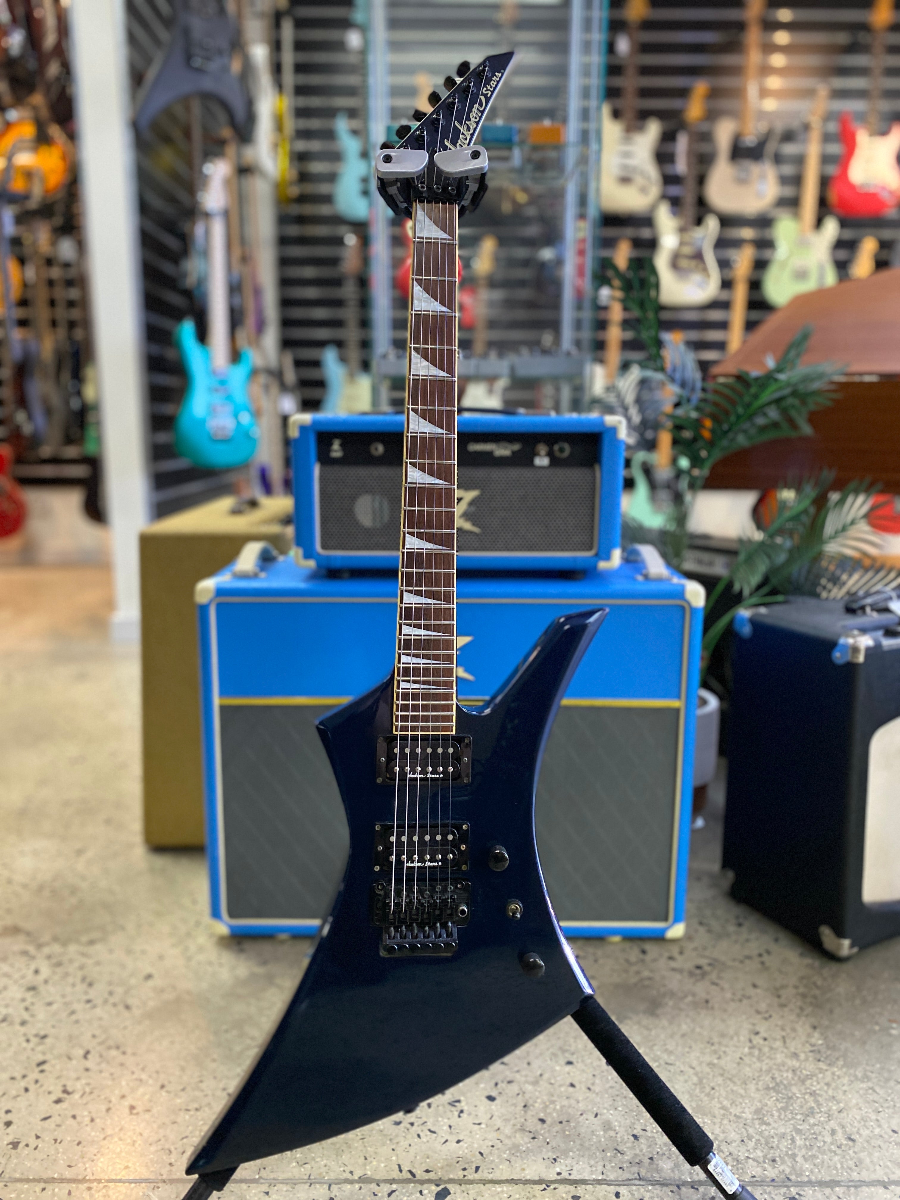 Jackson 2004 Kelly (Stars) KE-J2 DK MET BLUE MIJ ***Pre Loved*** – A&B  Musical Instruments