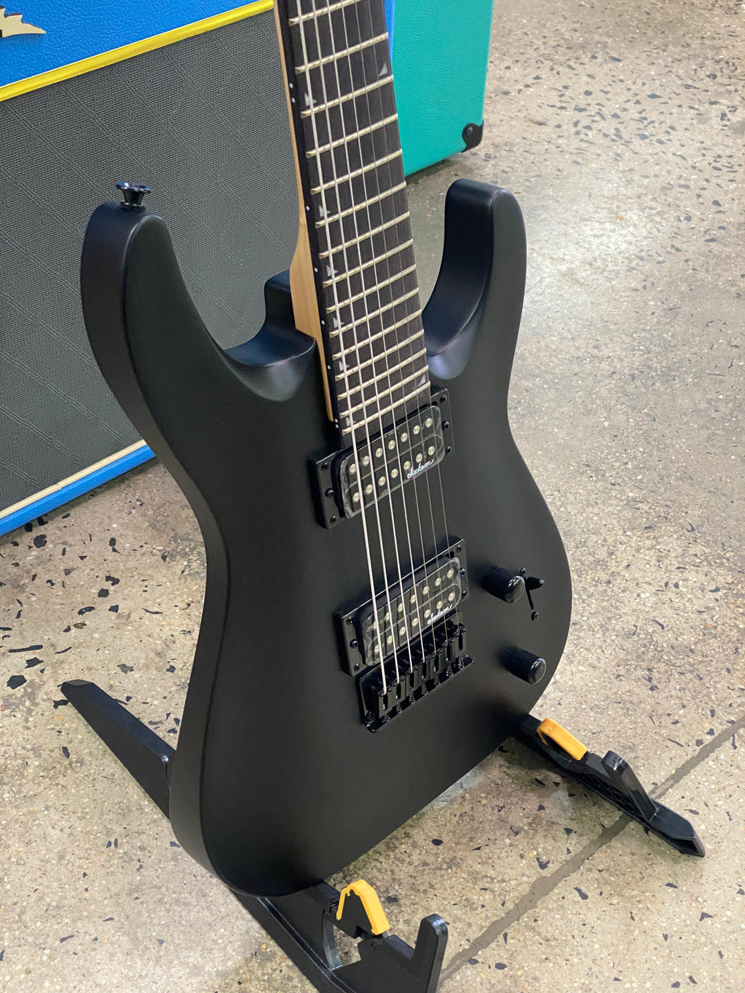 Jackson JS Series Dinky Arch Top JS22-7 DKA HT | Satin Black