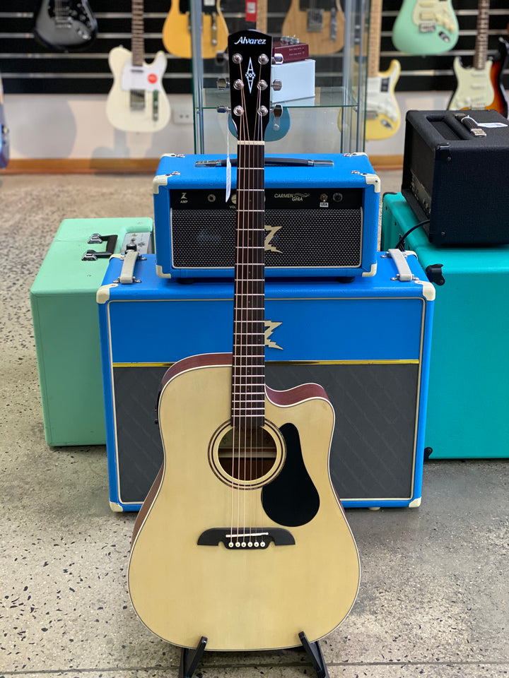 Alvarez RD26CE Regent Series Dreadnought Acoustic/Electric |  Natural Gloss Finish