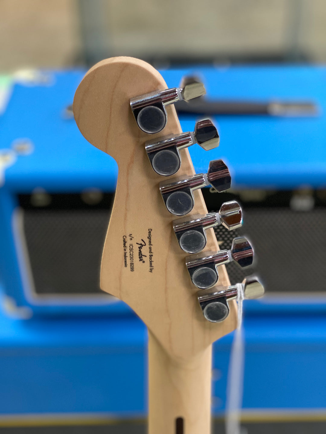 Squier Sonic Stratocaster HT | Arctic White