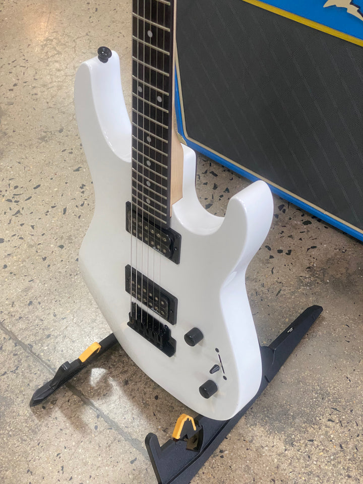 Jackson Guitars JS11 Dinky | Snow White