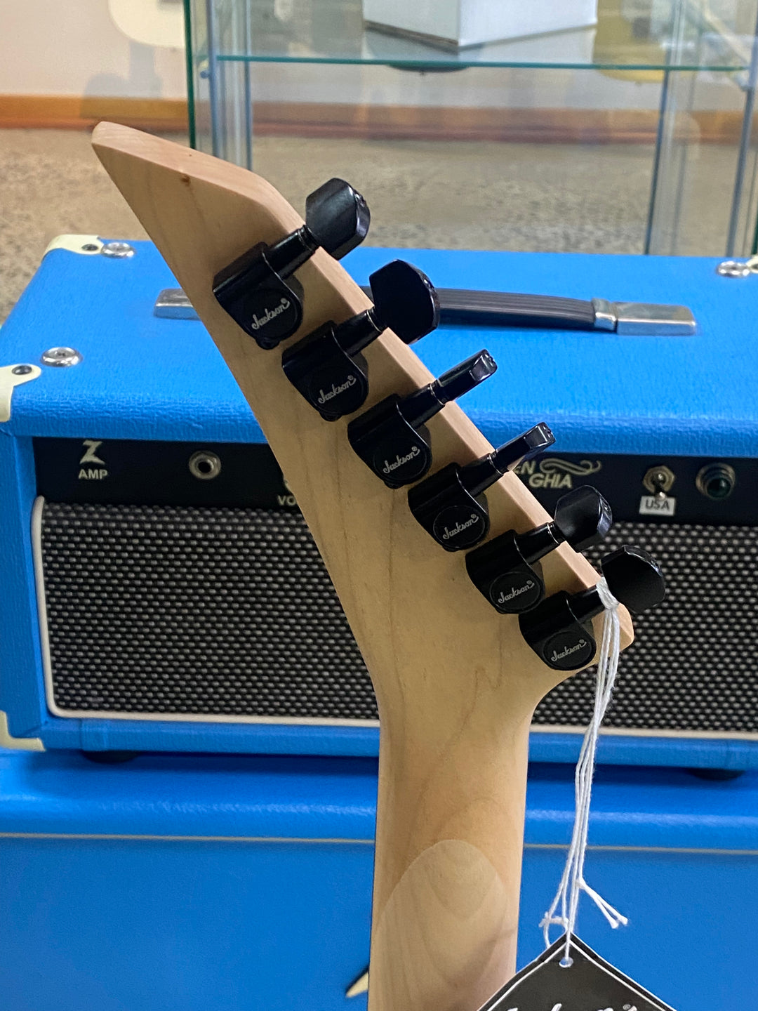 Jackson Guitars JS11 Dinky | Snow White