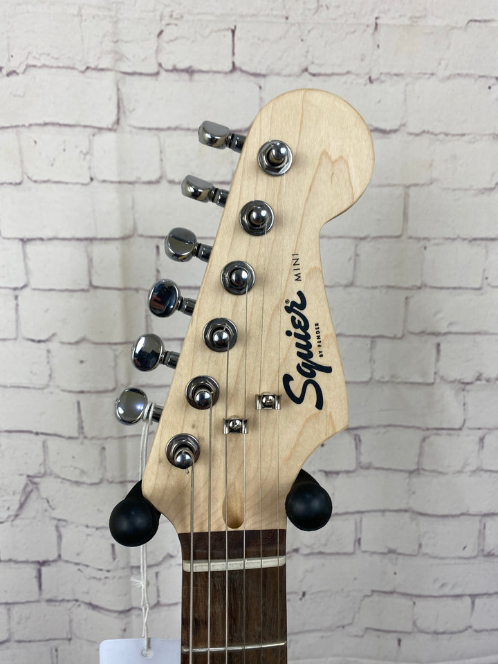 Squier by Fender Mini Stratocaster | Black