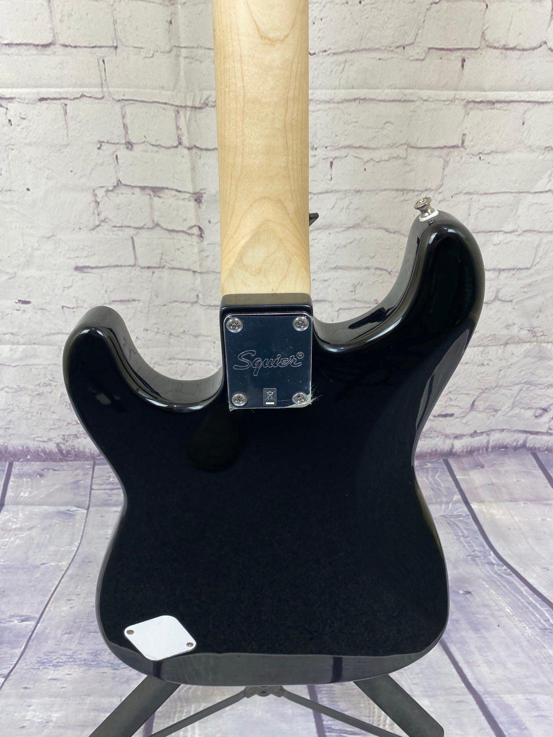 Squier by Fender Mini Stratocaster | Black